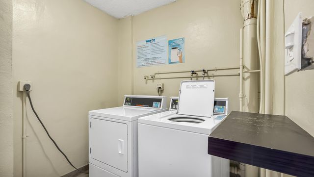 2200 NE 33rd Avenue 10k, Fort Lauderdale, FL 33305