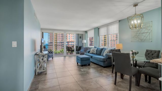 2200 NE 33rd Avenue 10k, Fort Lauderdale, FL 33305