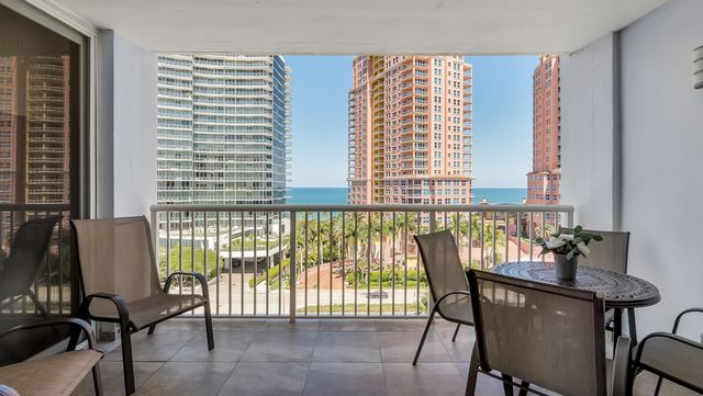 2200 NE 33rd Avenue 10k, Fort Lauderdale, FL 33305