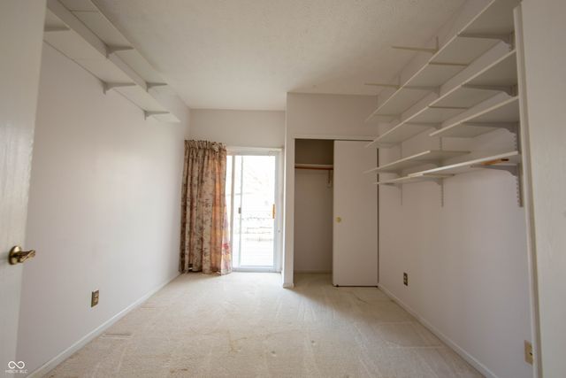 7561 Oceanline Drive, Indianapolis, IN 46214