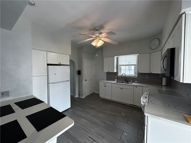 6964 Route 711, St Clair Twp, PA 15954