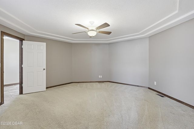 117 Suzanne Circle, Webb City, MO 64870