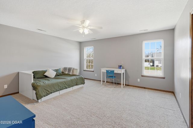 117 Suzanne Circle, Webb City, MO 64870