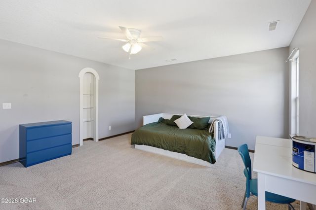 117 Suzanne Circle, Webb City, MO 64870