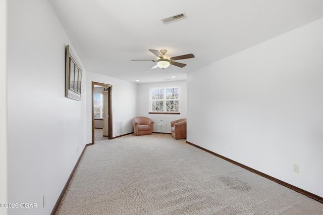 117 Suzanne Circle, Webb City, MO 64870