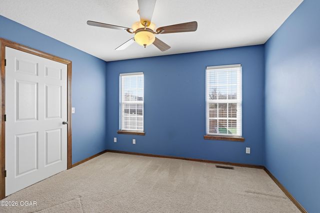 117 Suzanne Circle, Webb City, MO 64870