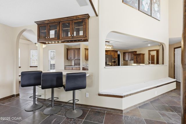 117 Suzanne Circle, Webb City, MO 64870