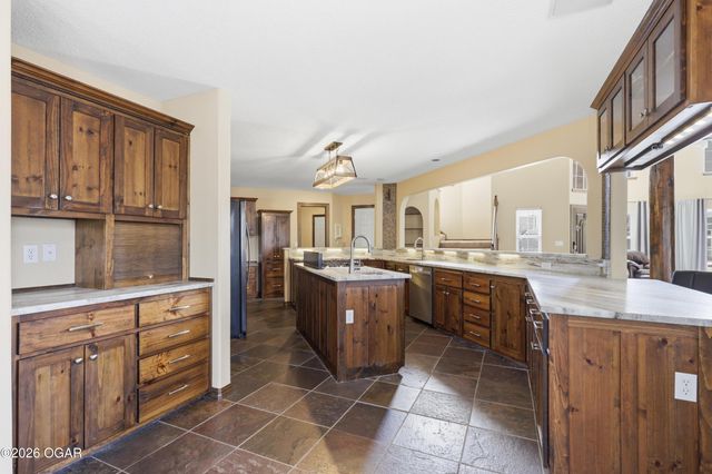 117 Suzanne Circle, Webb City, MO 64870