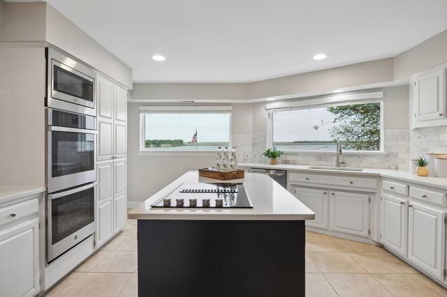 7940 Summit Cove, Fort Worth, TX 76179