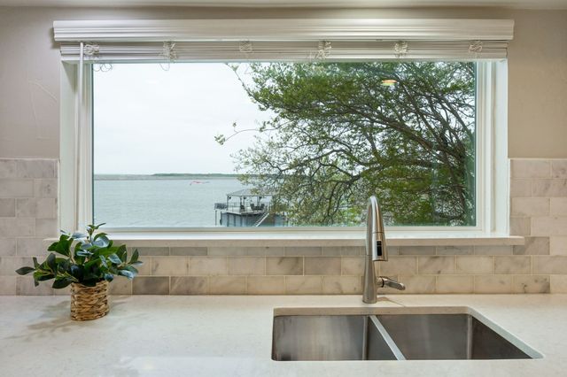 7940 Summit Cove, Fort Worth, TX 76179