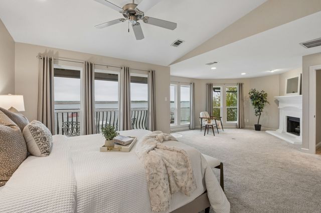 7940 Summit Cove, Fort Worth, TX 76179