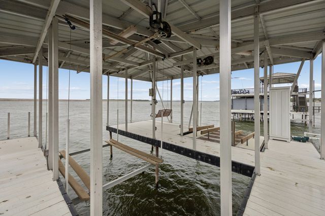 7940 Summit Cove, Fort Worth, TX 76179