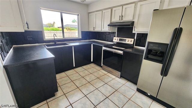 17188 Lee RD, Fort Myers, FL 33967