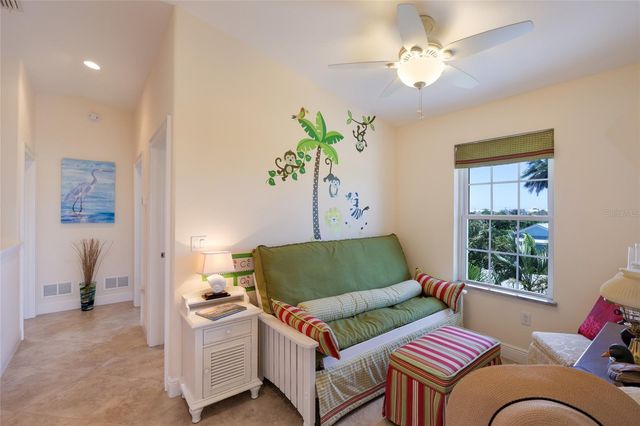 309 68TH STREET, Bradenton Beach, FL 34217