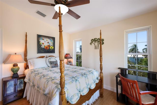 309 68TH STREET, Bradenton Beach, FL 34217