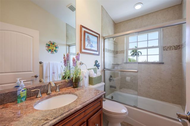 309 68TH STREET, Bradenton Beach, FL 34217