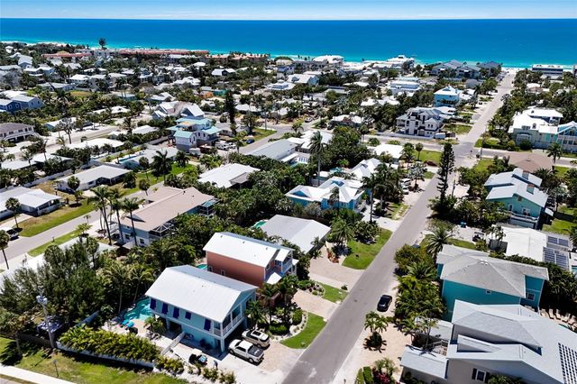 309 68TH STREET, Bradenton Beach, FL 34217