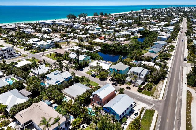 309 68TH STREET, Holmes Beach, FL 34217