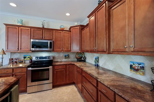 309 68TH STREET, Bradenton Beach, FL 34217