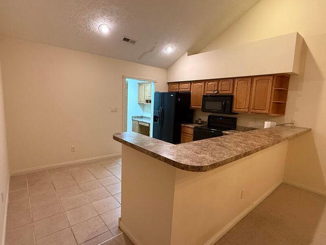 441 Deer Lake Place, Bronston, KY 42518