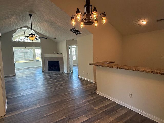 441 Deer Lake Place, Bronston, KY 42518