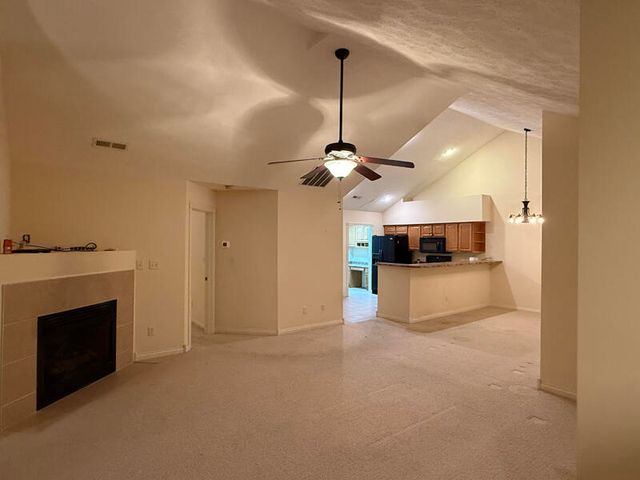 441 Deer Lake Place, Bronston, KY 42518