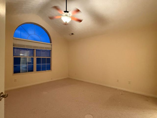 441 Deer Lake Place, Bronston, KY 42518