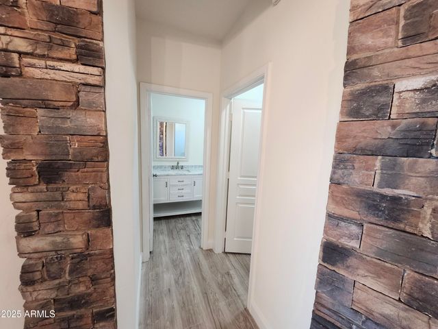 7762 E BOSTON Street, Mesa, AZ 85207