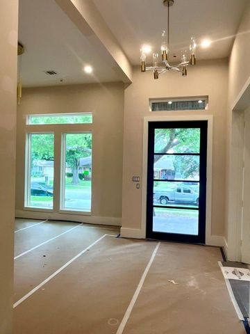 4623 Verone Street, Bellaire, TX 77401