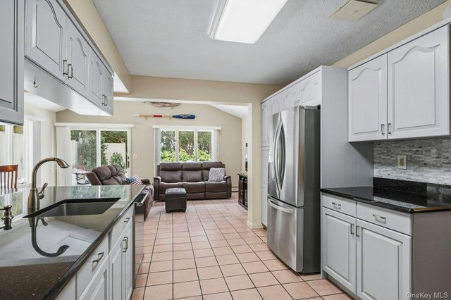 2 Forester Court, Northport, NY 11768