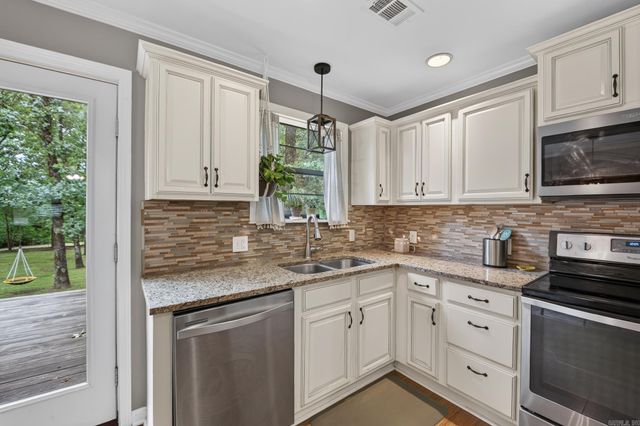 11 N Rockwood Road, Cabot, AR 72023
