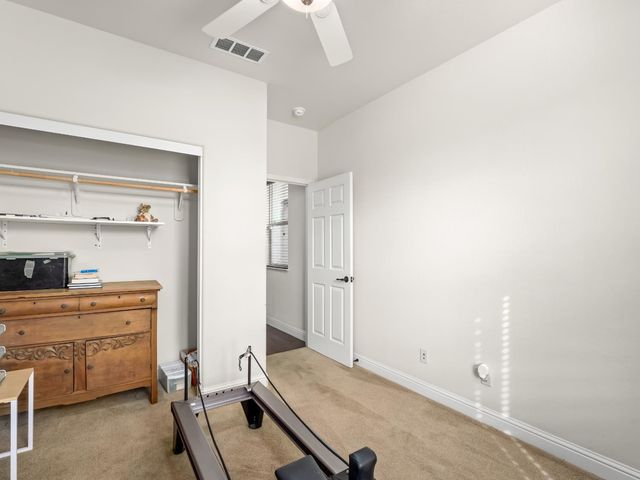 11319 N Via Napoli Drive, Fresno, CA 93730