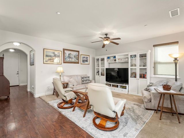 11319 N Via Napoli Drive, Fresno, CA 93730