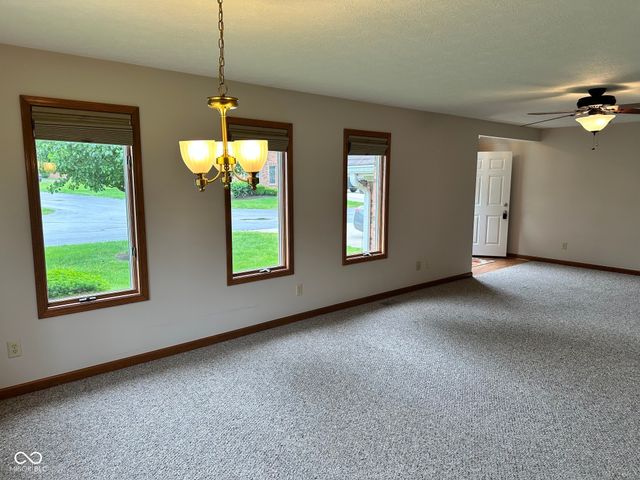 250 Meridian Court, Pittsboro, IN 46167