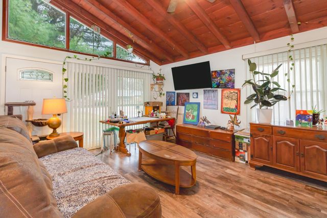 3165 Amelia Avenue, Flushing, MI 48433