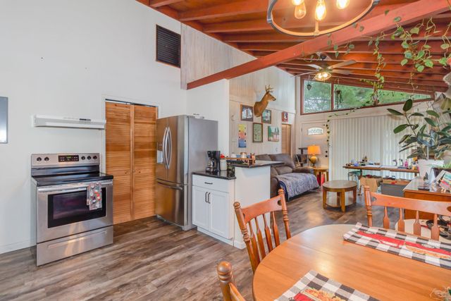 3165 Amelia Avenue, Flushing, MI 48433