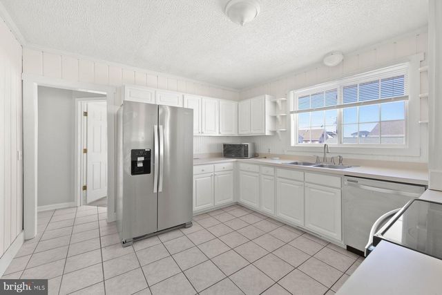 39160 GARFIELD AVE, Selbyville, DE 19975