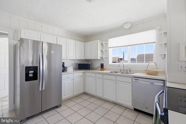 39160 GARFIELD AVE, Selbyville, DE 19975