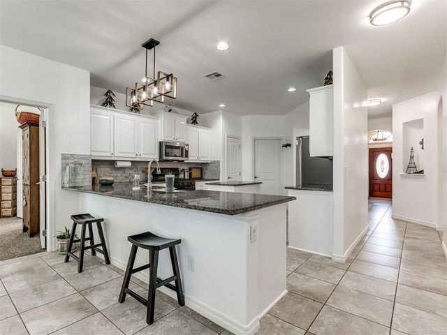 14800 Gravity Falls Lane, Oklahoma City, OK 73142