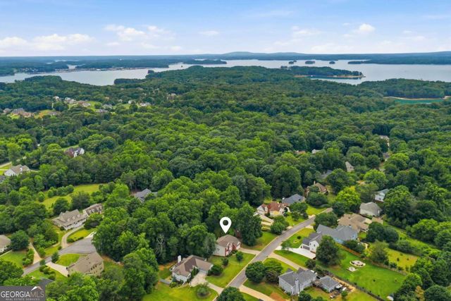 6353 Chestnut Parkway, Flowery Branch, GA 30542