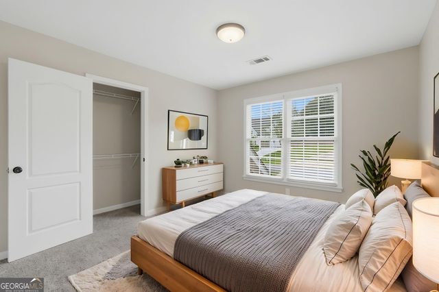 6353 Chestnut Parkway, Flowery Branch, GA 30542