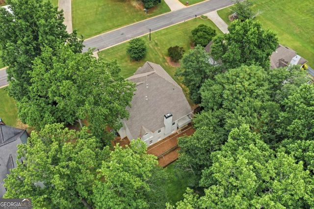 6353 Chestnut Parkway, Flowery Branch, GA 30542