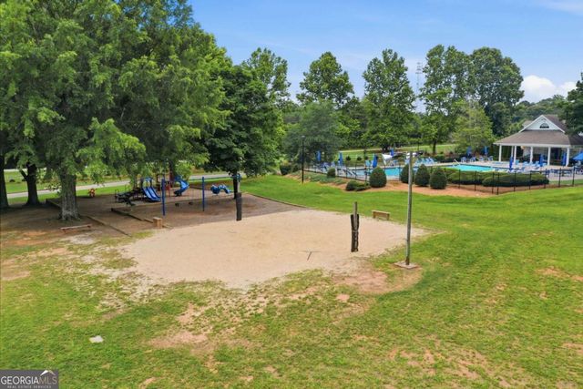 6353 Chestnut Parkway, Flowery Branch, GA 30542