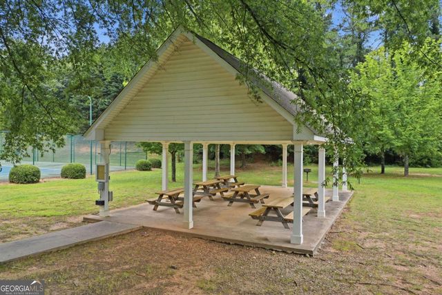 6353 Chestnut Parkway, Flowery Branch, GA 30542