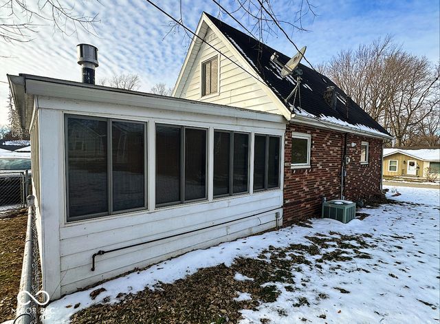 830 Jefferson Street, Covington, IN 47932