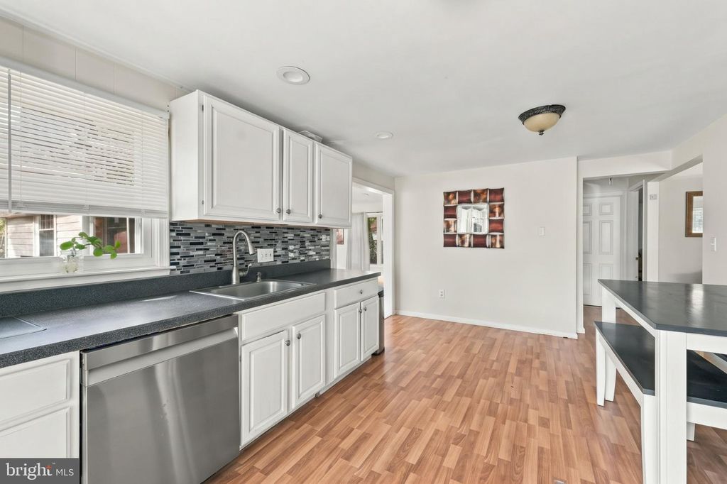 426 HARDING AVE, LANGHORNE, PA 19047 — photo 5