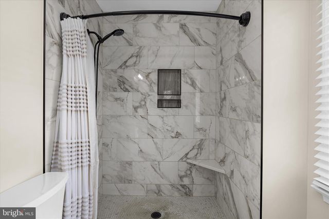 264 PROVIDENCE CIR, Walkersville, MD 21793