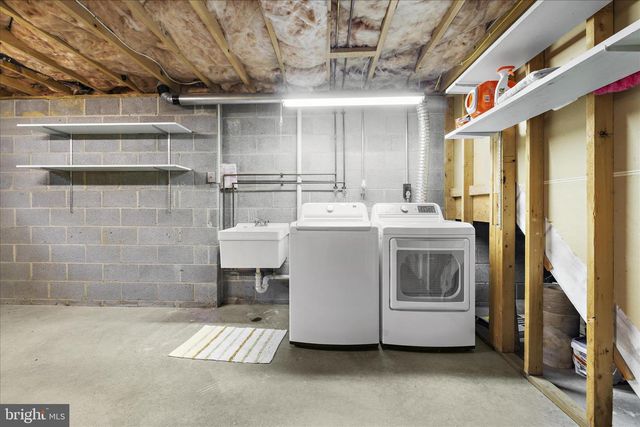 264 PROVIDENCE CIR, Walkersville, MD 21793