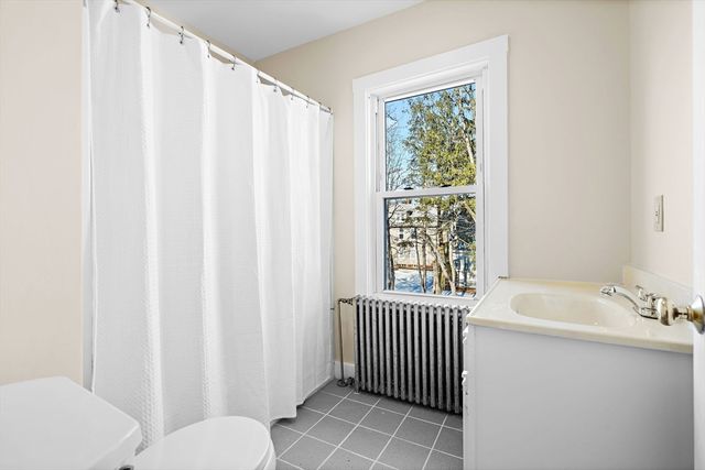 78 Essex St 2, Marlborough, MA 01752