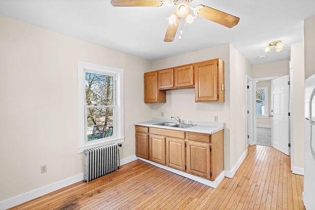 78 Essex St 2, Marlborough, MA 01752